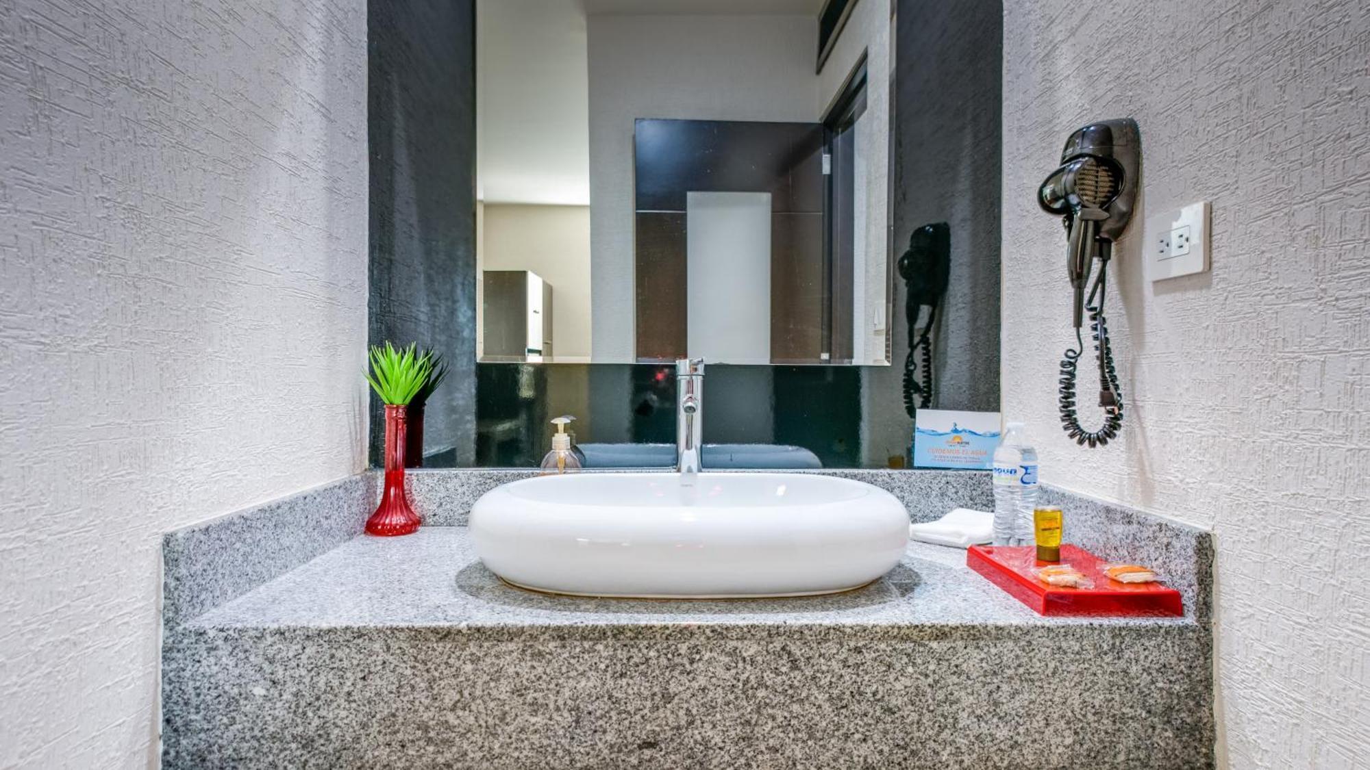 Homesuites Rotarismo Culiacán Eksteriør billede